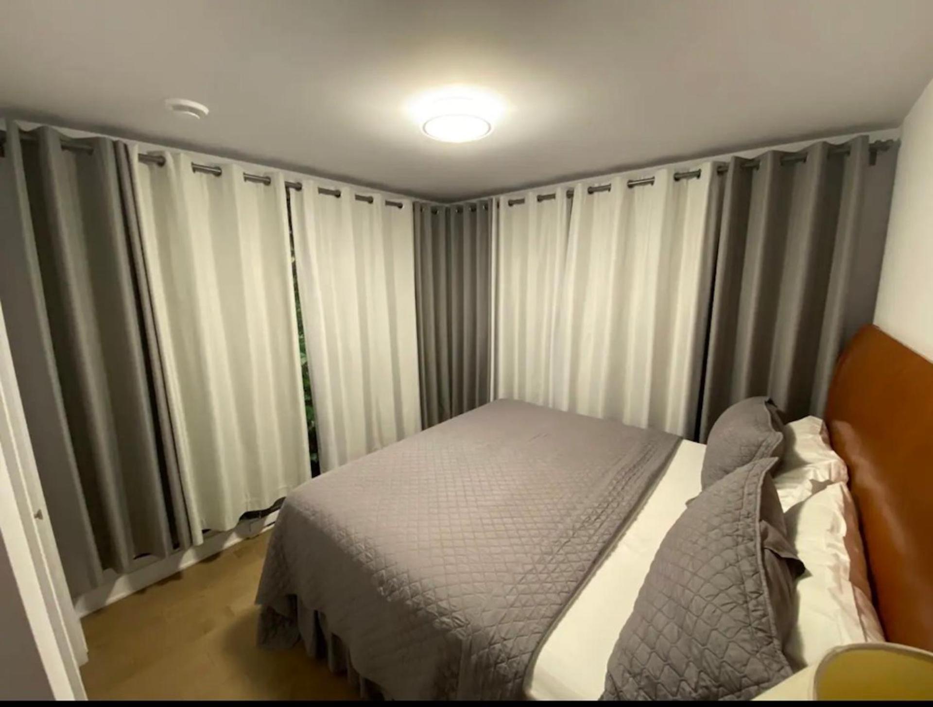 Le Bijou Airhome One Or Two Bedroom Suite Montréal Kültér fotó